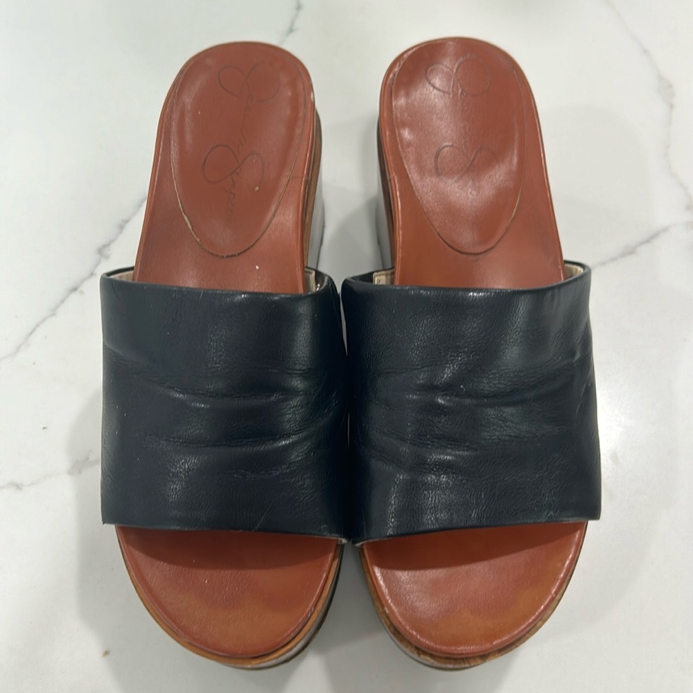 Jessica Simpson Chrissie Slip On Wedge Platform Sandals. Size 6M